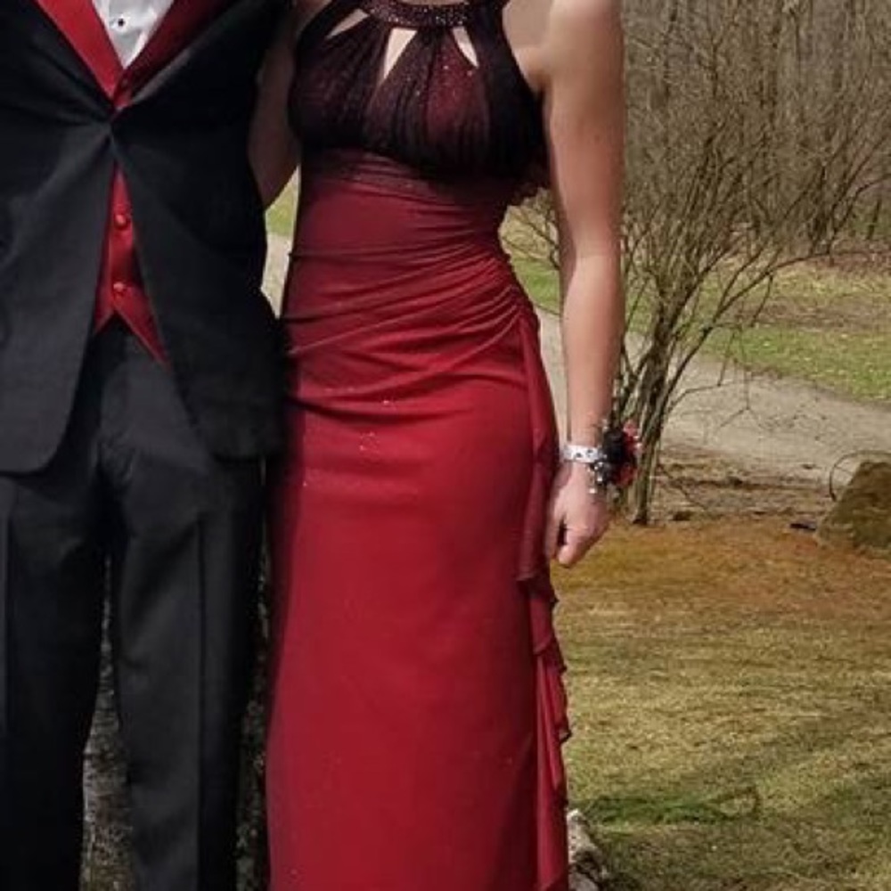 Prom dress - Picture 4 of 4